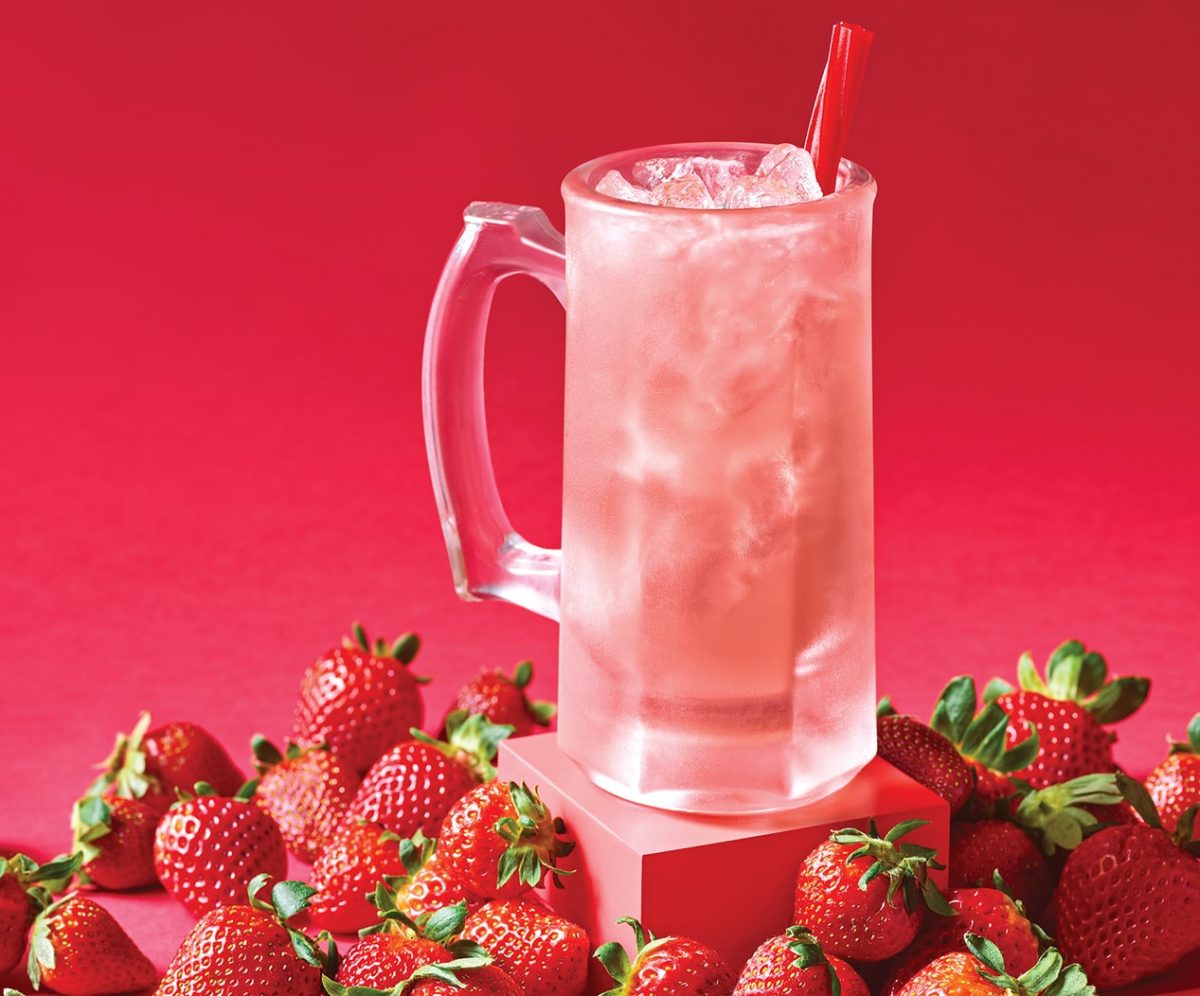 Applebee's Newest One Dollar Margarita Comes With A Twizzlers Straw
