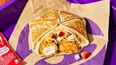 Taco Bell Crispy Chicken Crunchwrap Slider