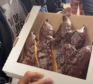 This 2-Pound Bear Claw Pretzel Might Be The NFL’s Most Ridiculous Stadium Food