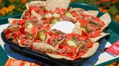 Del Taco Just Turned Flamin’ Hot Cheetos Into Queso